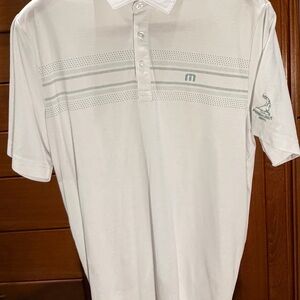 Travis Mathew White Short-Sleeve Polo with Subtle Stripe Detail Pinehurst logo